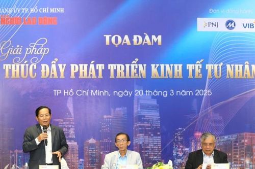 Phát triển kinh tế tư nhân tương xứng với vai trò, tiềm năng