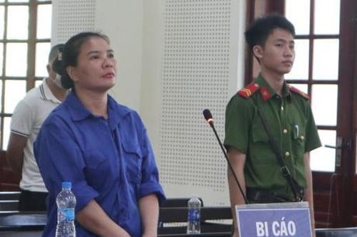 Dùng vàng giả thế chấp vay tiền tỷ 'nướng' vào cờ bạc