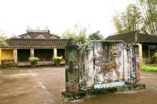 Tôn vinh công đức các bậc tiền nhân
