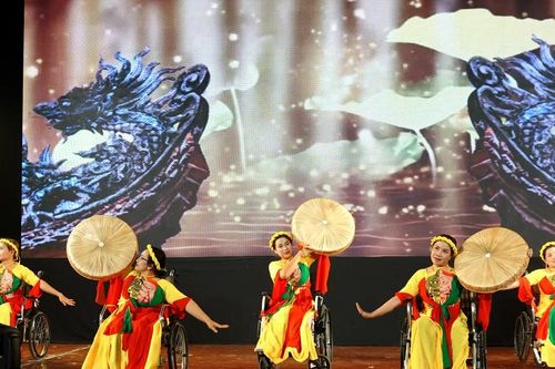 84 thí sinh tỏa sáng trong 'Tiếng hát người khuyết tật lần thứ III - khu vực phía Nam'