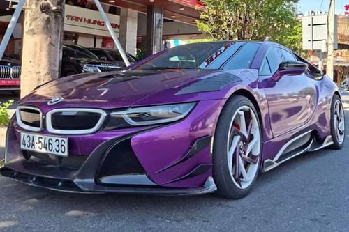Siêu xe BMW i8 'giá mềm' sở hữu gói độ lạ mắt ở Đà thành