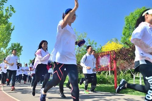 Trung Quốc tăng cường quản lý cân nặng của sinh viên
