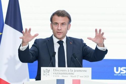 Tổng thống Macron: Pháp sẽ tăng gấp đôi số lượng học sinh, sinh viên trao đổi của hai nước