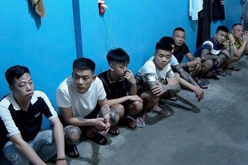 Triệt phá đường dây mua bán người, bắt giữ người trái pháp luật