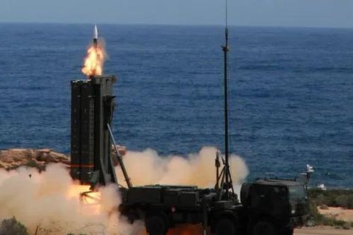 Ukraine cạn kiệt tên lửa