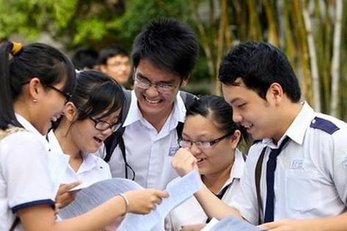 Thêm 11 học sinh được đặc cách tốt nghiệp THPT, tuyển thẳng đại học 2025