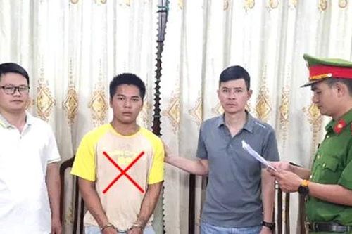 Thấy bé gái say rượu, đối tượng lẻn vào buồng ngủ thực hiện hành vi đồi bại