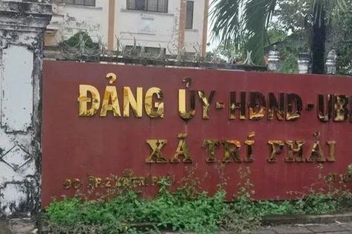 Vụ chuyển công tác nữ kế toán xã sai quy định: Xin tiền trả lương và hướng dẫn xếp loại