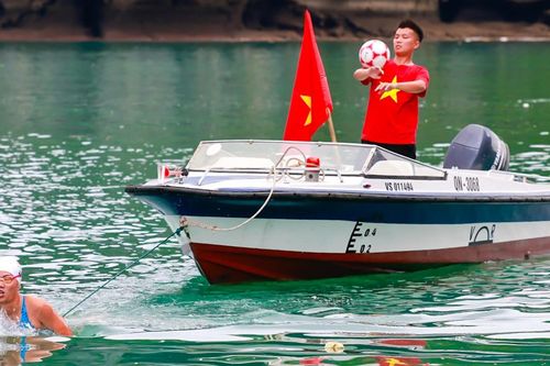 Ánh Viên, Đỗ Kim Phúc làm điều chưa từng có trên Vịnh Hạ Long