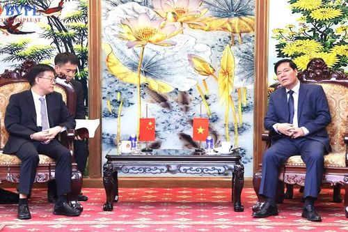 Lãnh đạo VKSND tối cao tiếp Bí thư Ban Chính pháp Khu ủy Quảng Tây, Trung Quốc