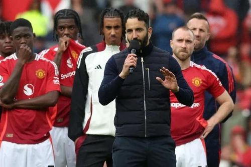 Manchester United bay gấp sang châu Á sau mùa giải tệ hại