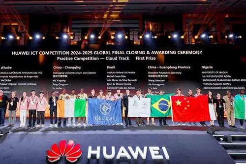 Sinh viên Việt Nam phá kỷ lục thành tích tại Huawei ICT Competition