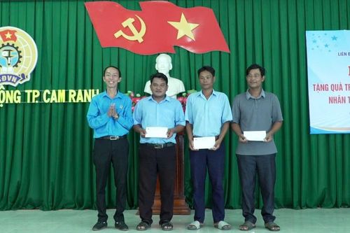Liên đoàn Lao động TP. Cam Ranh gặp mặt, tri ân đoàn viên, người lao động