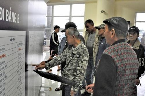 Lâm Đồng vượt qua Trẻ SHB Đà Nẵng 2 - 1 đầy kịch tính trên sân nhà Đà Lạt