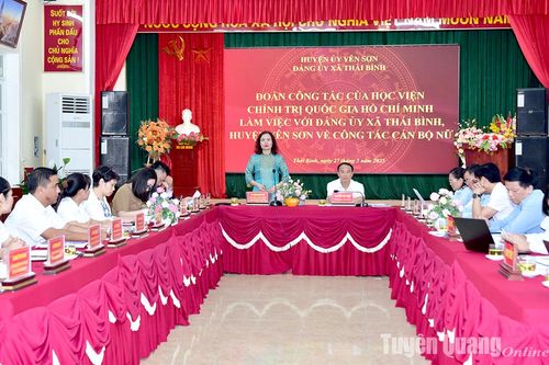 Đoàn công tác Học viện Chính trị Quốc gia Hồ Chí Minh làm việc tại các xã của huyện Yên Sơn