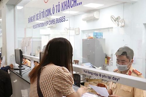 TP. Hồ Chí Minh: Thí điểm thủ tục sang tên xe trực tuyến, không cần công chứng