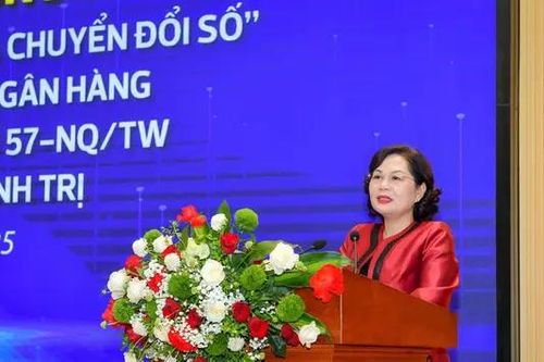 Ngành ngân hàng đổi mới sáng tạo và chuyển đổi số