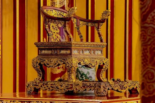 Bí ẩn ngai vàng duy nhất dùng cho 13 đời vua triều Nguyễn