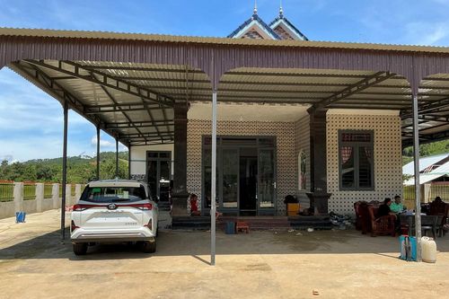 Đổi thay trên bản người Mông