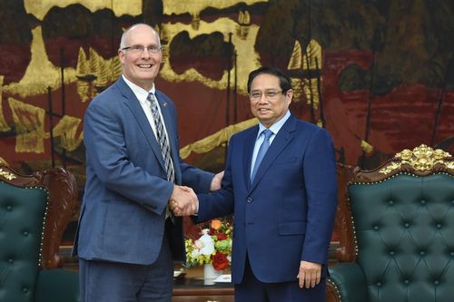 Thủ tướng Phạm Minh Chính tiếp đoàn Nghị sĩ lưỡng đảng Hạ viện Hoa Kỳ