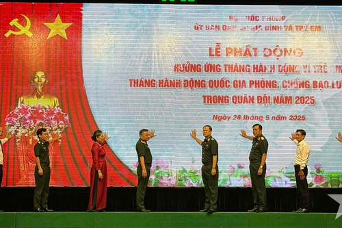 Phát động Tháng hành động vì trẻ em và Tháng hành động quốc gia về phòng, chống bạo lực gia đình trong Quân đội