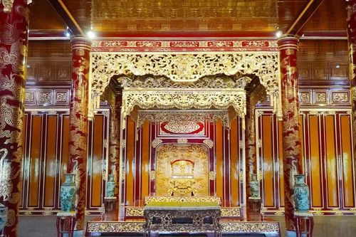 Đề xuất Bộ VH-TT-DL thành lập Hội đồng đánh giá tình trạng ngai vàng triều Nguyễn