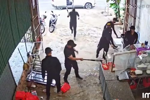Công an bắt thêm 5 người trong vụ đập phá quán phở ở Đắk Lắk