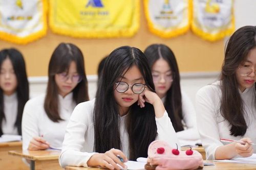 Tập trung ôn thi, tăng cường phòng dịch khi dịch Covid-19 gia tăng