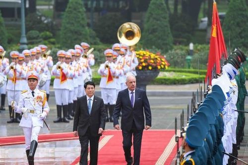 Chủ tịch nước Lương Cường và Phu nhân đón Tổng thống Hungary Sulyok Tamas và Phu nhân thăm chính thức Việt Nam
