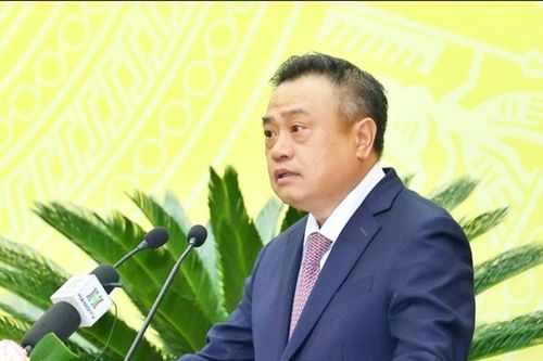 Chủ tịch Hà Nội làm tổ trưởng tổ công tác chống hàng giả