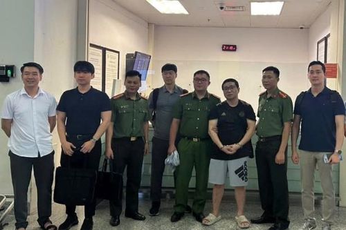 Đối tượng có lệnh truy nã quốc tế bị bắt tại Hà Nội