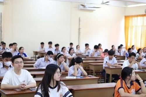 Trường ĐH Công nghiệp TPHCM công bố điểm sàn xét tuyển năm 2025