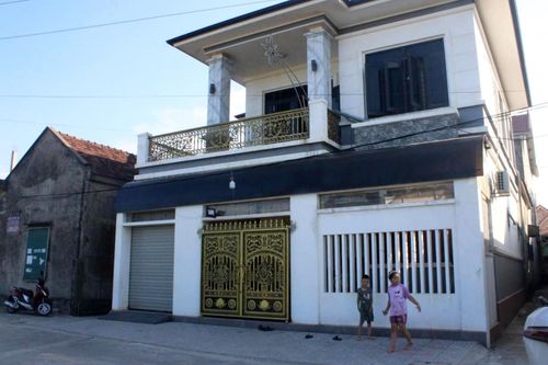 Thôn ở Hà Tĩnh có gần 500 người xuất ngoại, mỗi năm gửi về quê cả trăm tỷ đồng