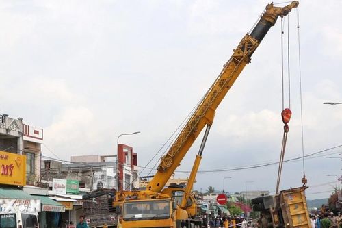 Vụ tai nạn nghiêm trọng tại Quảng Ngãi: Thêm một nạn nhân tử vong