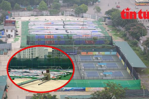 Tháo dỡ sân pickleball 'mọc' trên đất xây chung cư ở Hà Nội
