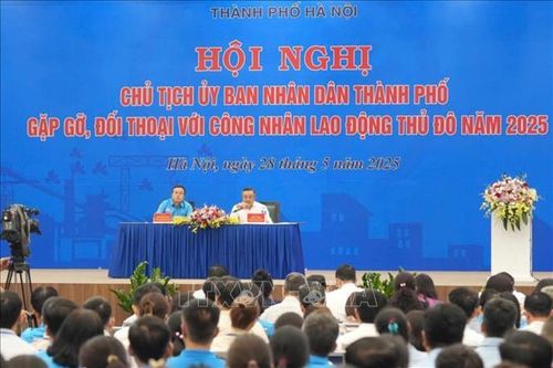 Giải quyết nhiều vấn đề thiết thực tại buổi đối thoại của Chủ tịch UBND thành phố Hà Nội với công nhân
