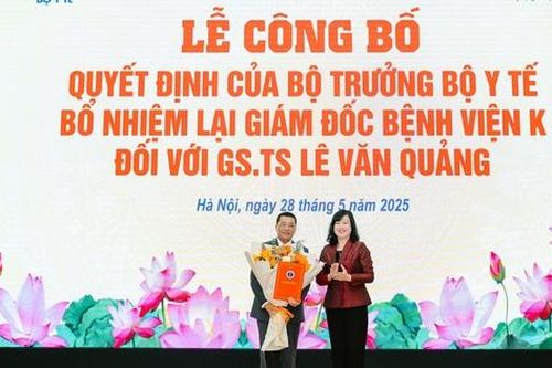 Bộ trưởng Y tế trao quyết định nhân sự, giao trọng trách đổi mới toàn diện cho Bệnh viện K