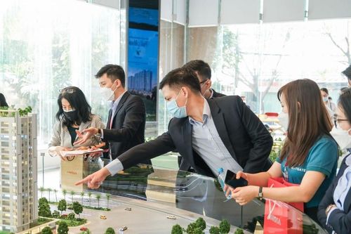Bất động sản vào chu kỳ mới, môi giới rục rịch quay lại nghề