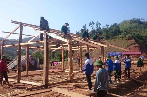 Trí thức trẻ góp sức dựng xây biên cương