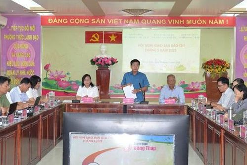Tập trung tuyên truyền các nghị quyết mới và kỷ niệm 100 năm Ngày Báo chí Cách mạng Việt Nam