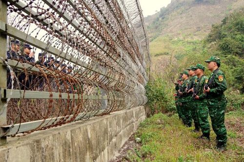 Tuần tra liên hợp chấp pháp trên biên giới tháng 5/2025