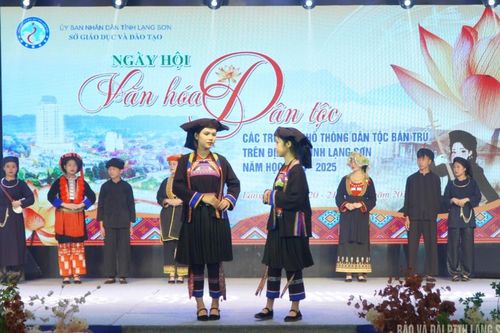 Khơi dậy tình yêu nét đẹp văn hóa dân tộc