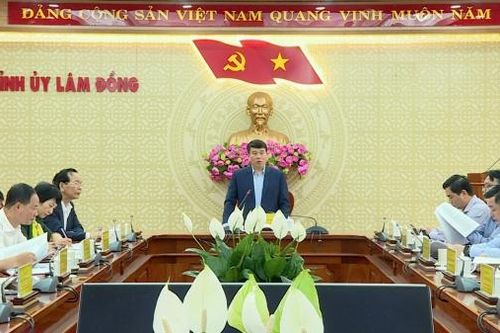 Thường trực Tỉnh ủy 3 tỉnh Lâm Đồng, Bình Thuận, Đắk Nông họp bàn về công tác sáp nhập và nhân sự của tỉnh mới