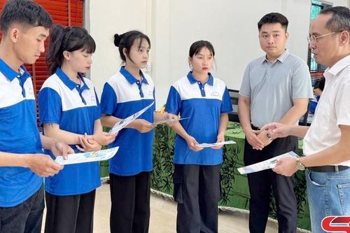 Hỗ trợ người lao động đi làm việc ở nước ngoài