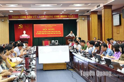 Tập huấn phần mềm Hệ thống thông tin điều hành tác nghiệp trong các cơ quan Đảng tỉnh