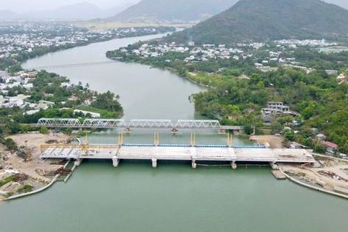 Đập ngăn mặn sông Cái Nha Trang sắp về đích sau nhiều năm vướng mặt bằng