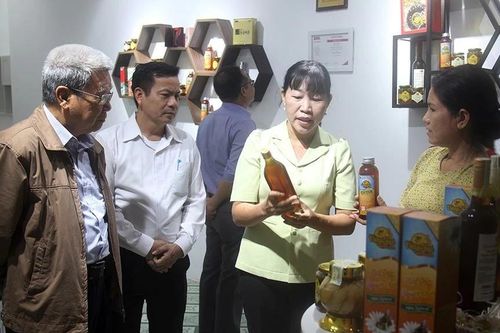Chi cục Thuế khu vực XV: Tháng cao điểm chống buôn lậu, trốn thuế kinh doanh thương mại điện tử