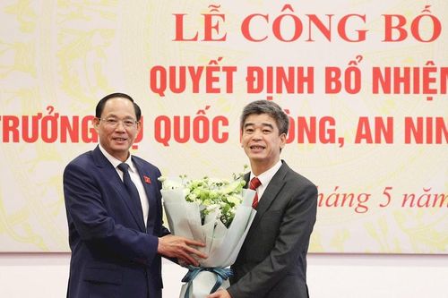 Phó Chủ tịch Quốc hội Trần Quang Phương dự lễ trao Quyết định bổ nhiệm Vụ trưởng Vụ Quốc phòng, An ninh và Đối ngoại