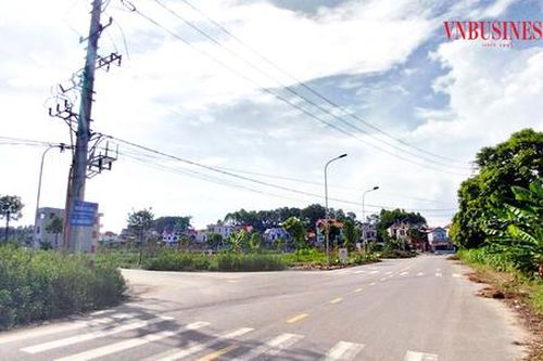 Chưa có 'thuốc đặc trị', sốt đất đấu giá vẫn chực chờ bùng lên