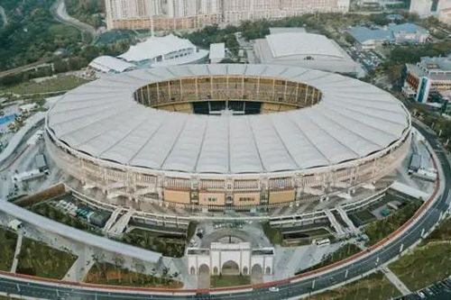 'Chảo lửa' Bukit Jalil nóng lên từng giờ nhờ Man United
